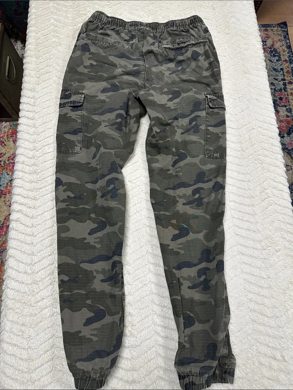 Old Navy 100% Cotton Camo cargo jogger olive green pants boys XL (14 /16)